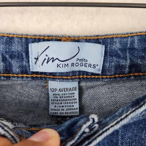 Kim Rogers Petite Women's Size 12P Blue Denim Straight Leg Jeans - Picture 2 of 7